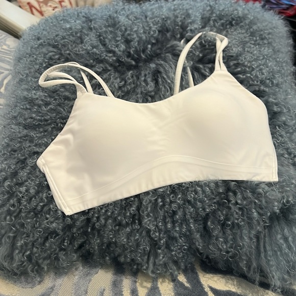 Lululemon Like a Cloud Bra size 8 (B/C) - Picture 1 of 4